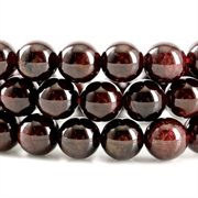 Granat perler. Naturlig. Dyb brunrød. 8 mm